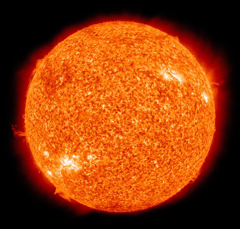 The Sun observed in the extreme UV region of the electromagnetic spectrum (Image credit:  NASA/SDO)