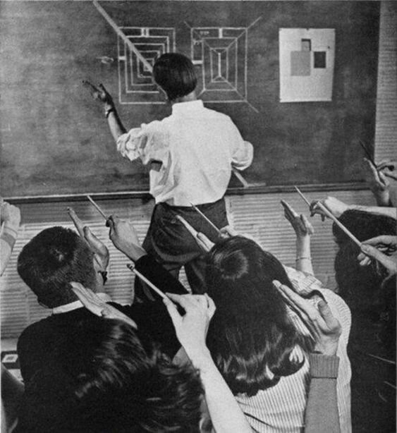 Josef Albers teaching at the Bauhaus